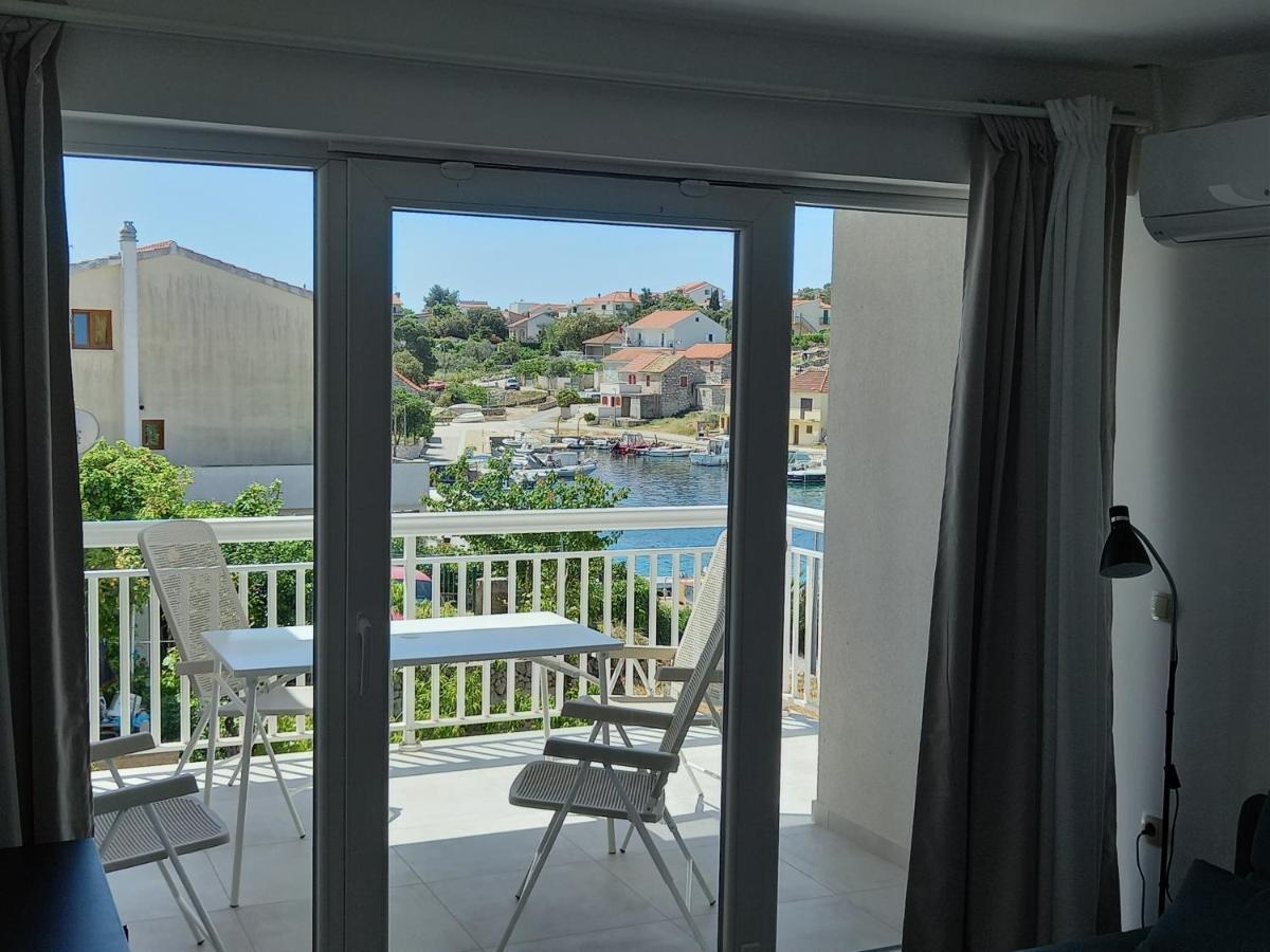Apartmani Rak Ražanj Exterior foto