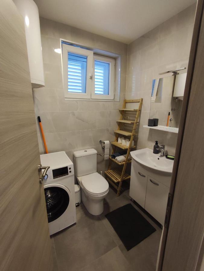 Apartmani Rak Ražanj Exterior foto